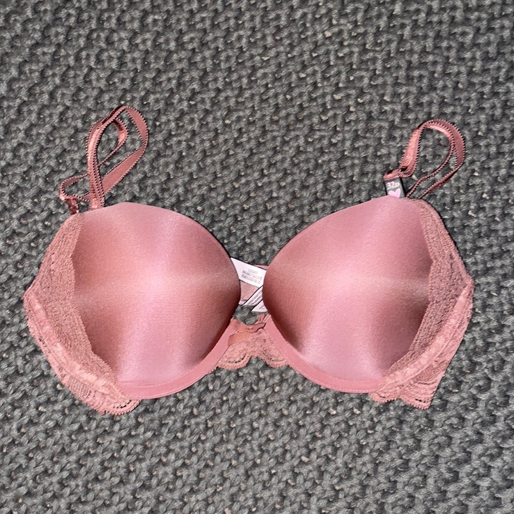 Victoria’s Secret Dream Angels Push Up 32D Vintage Rose